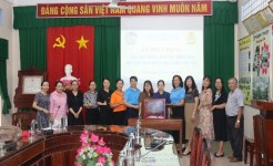 CĐCS TRƯỜNG CAO ĐẲNG CẦN THƠ “HƯỚNG VỀ MIỀN TRUNG RUỘT THỊT”